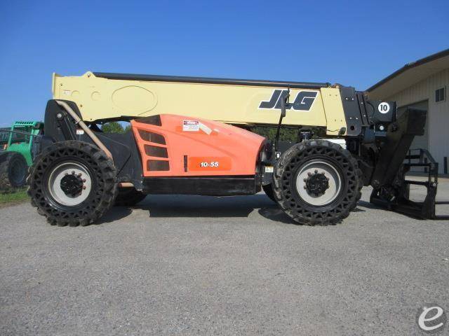 2016 JLG 1055