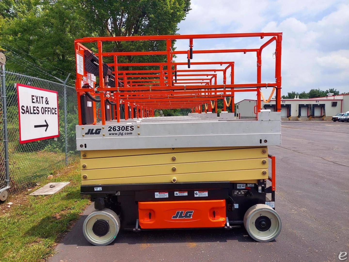 2013 JLG 2630ES