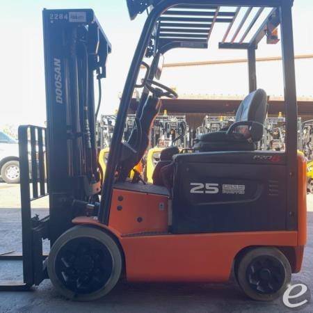 2016 Doosan BC25S-5