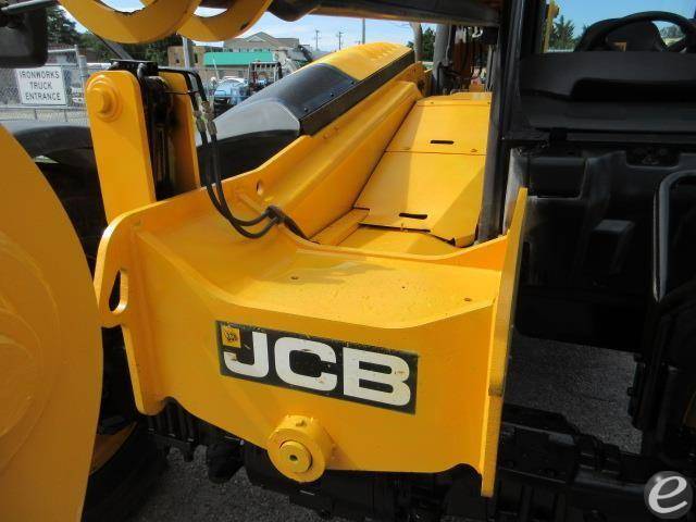 2015 JCB 509-42