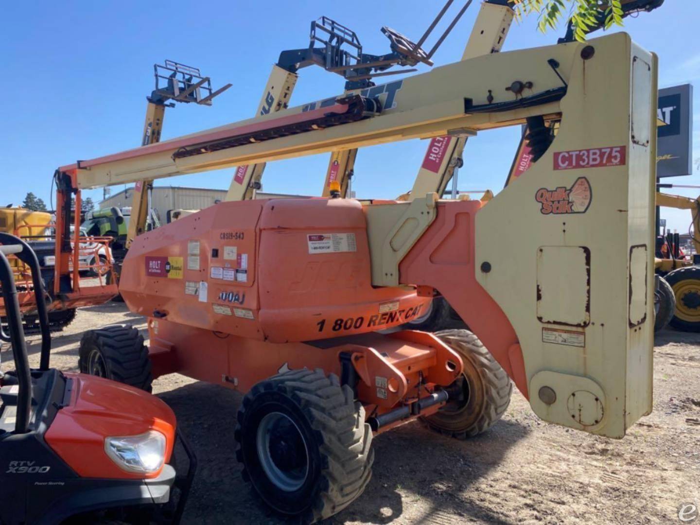 2013 JLG 800AJ