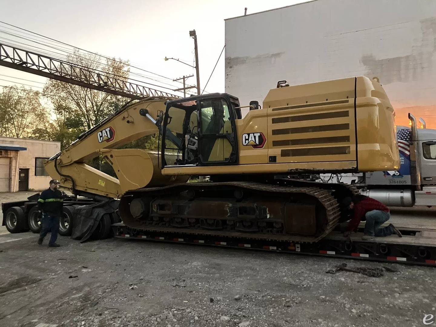 2021 Cat 349