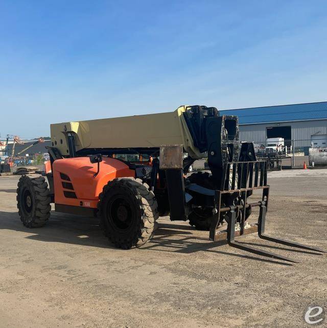 2015 JLG G10-55A