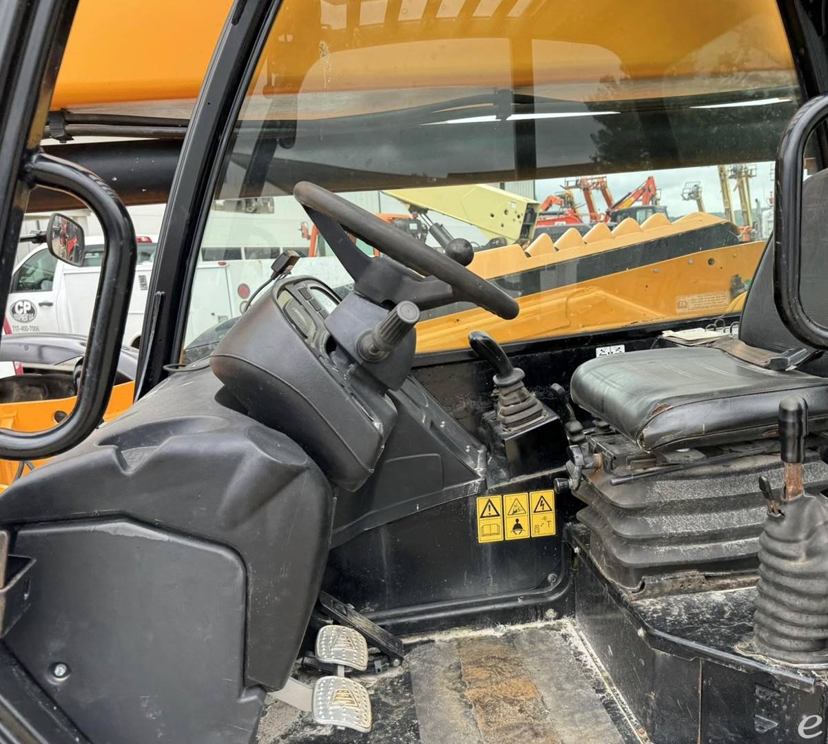 2015 JCB 510-56