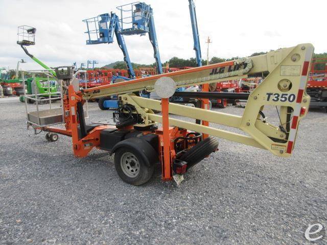 2018 JLG T350