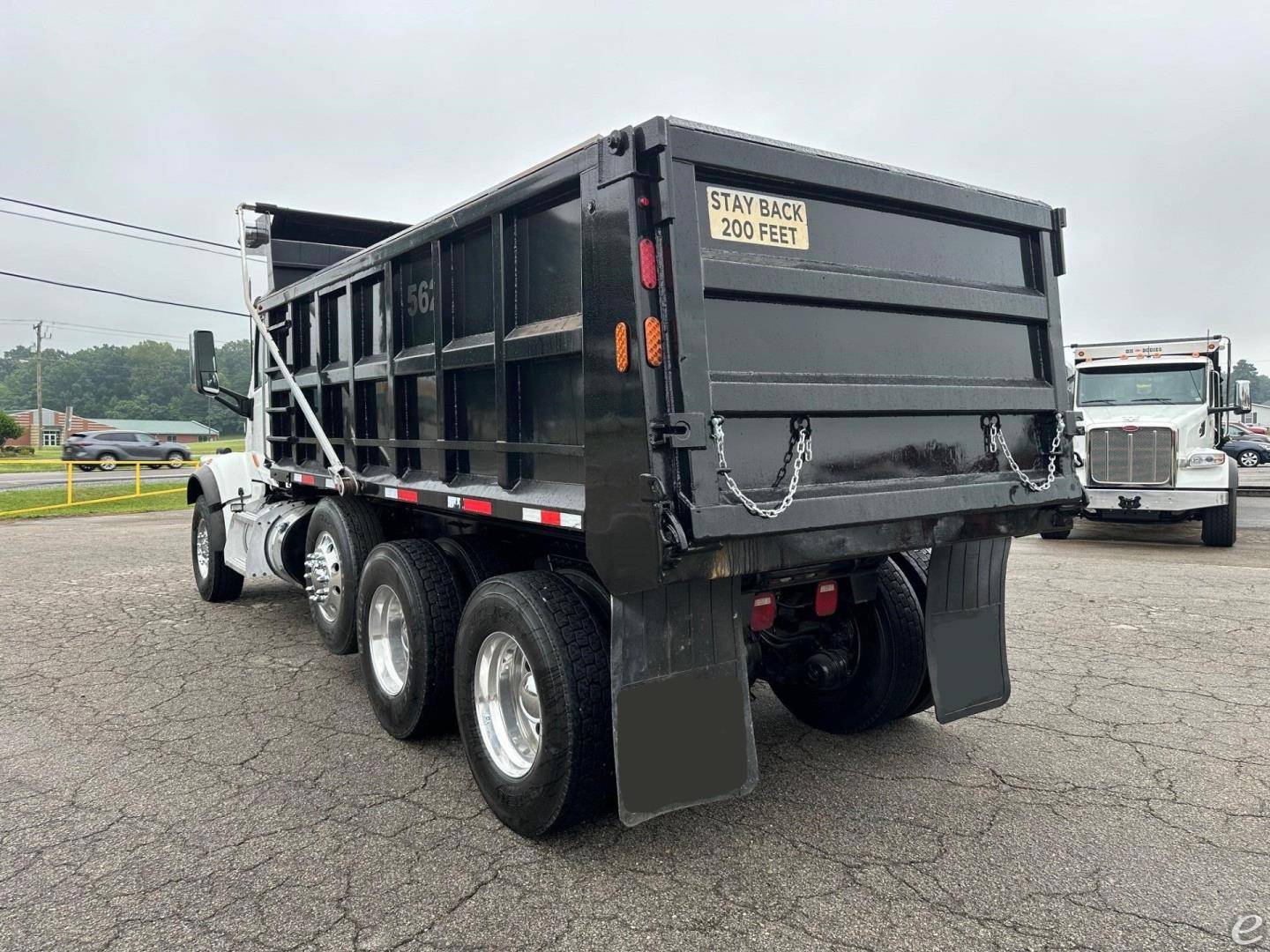 2017 Peterbilt 567