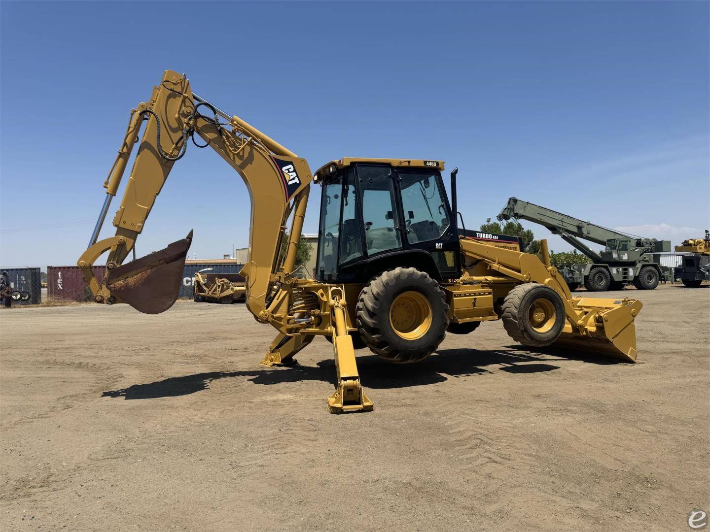 2005 Cat 446D