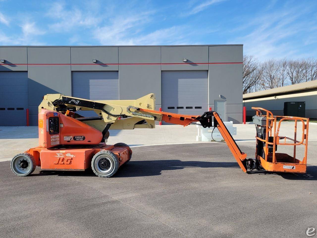 2012 Electric JLG E400AJPN Articulated Boom