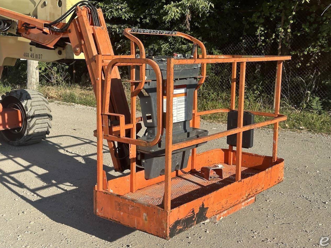 2016 JLG 450AJ