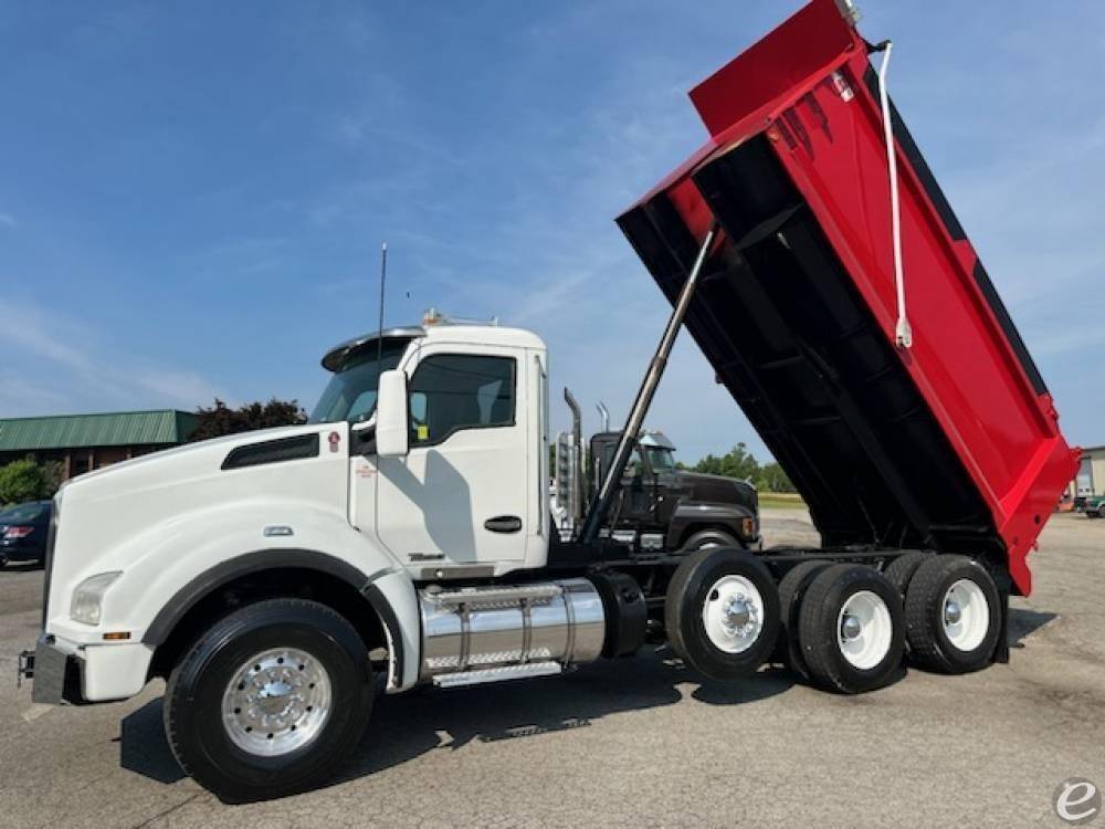 2017 Kenworth T880