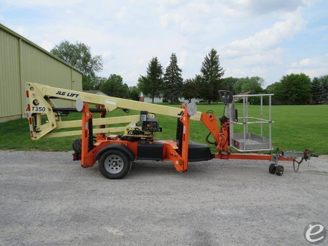 2019 JLG T350