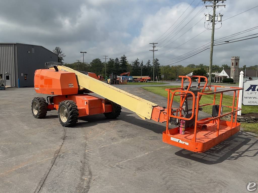 2013 JLG 600S