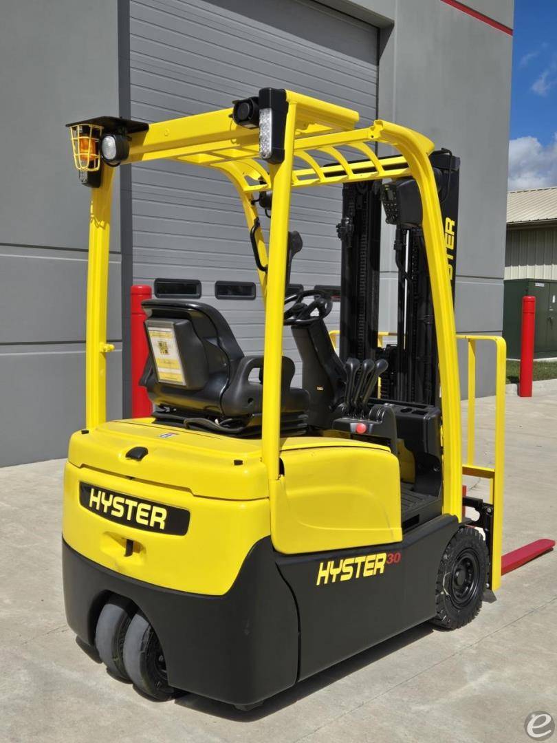 2016 Hyster J30XNT