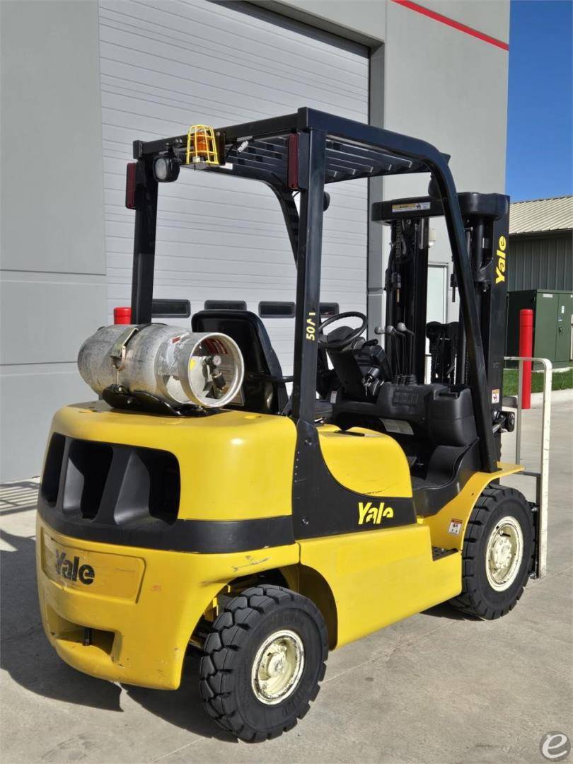 2018 Yale GLP050MX Pneumatic Tire Forklift - 123Forklift