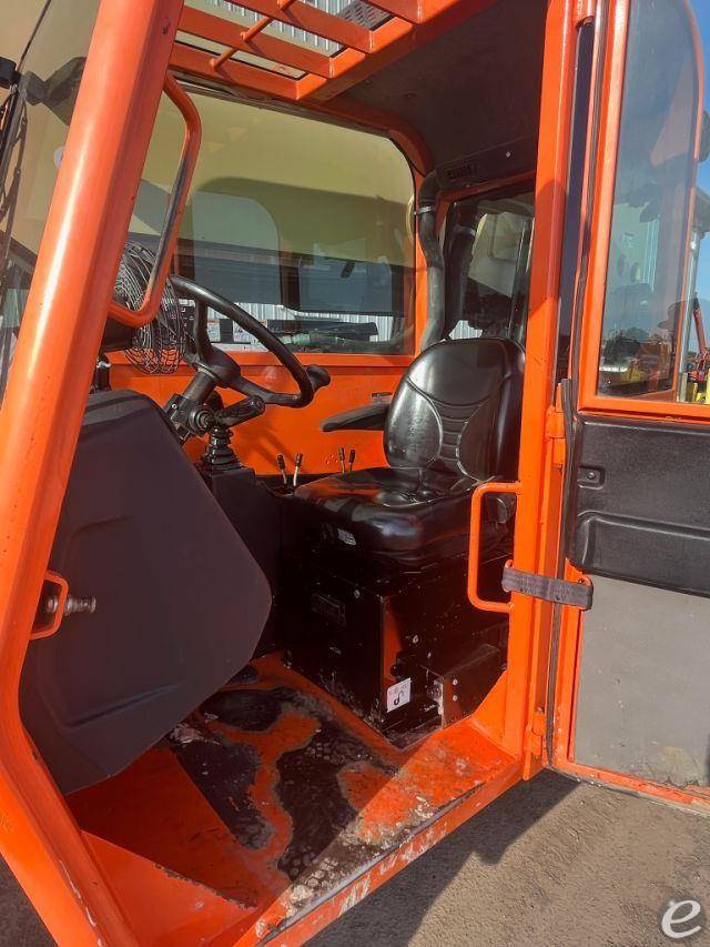 2015 JLG G10-55A