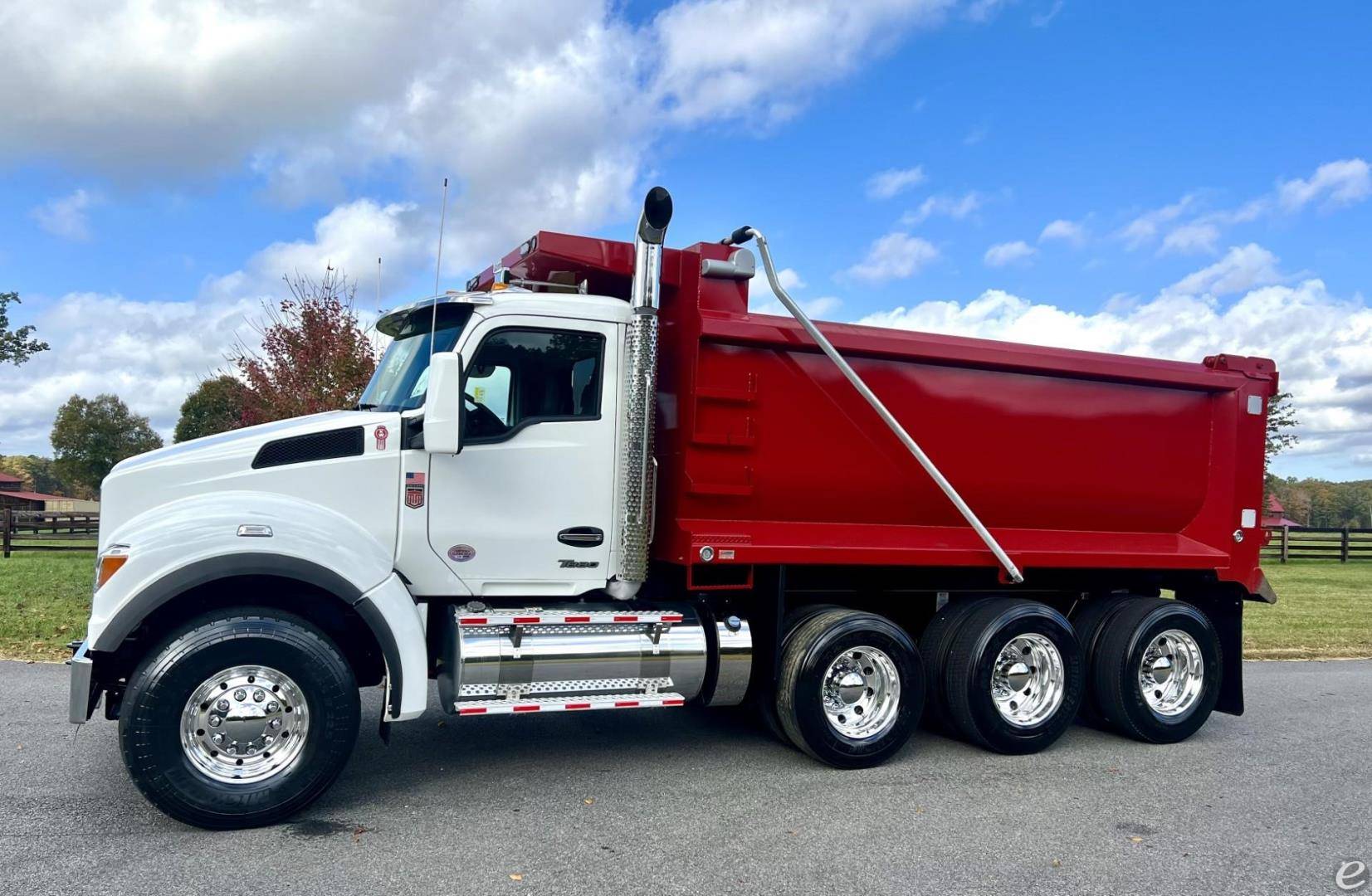 2024 Kenworth T880S