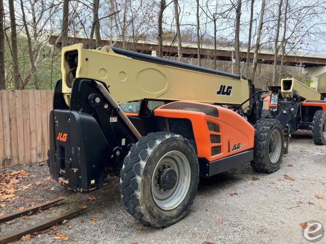 2018 JLG 1255