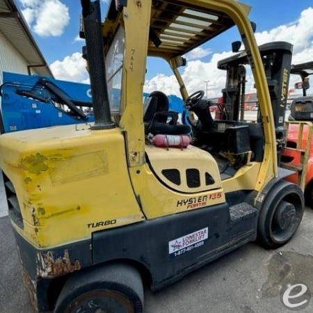 2015 Hyster S155FT