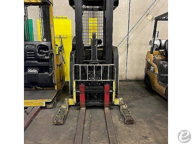 2008 Hyster N35ZRS Single Reach Reach Truck - 123Forklift