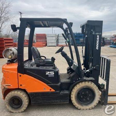 2020 Doosan G25N-7