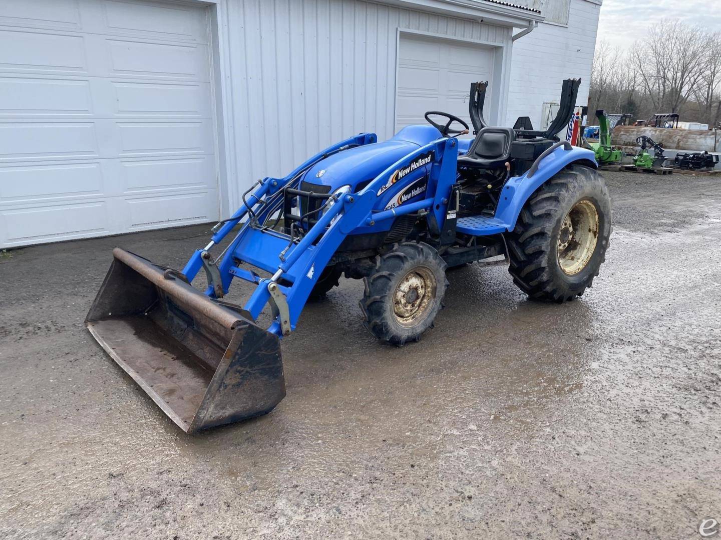 2005 New Holland TC45DA