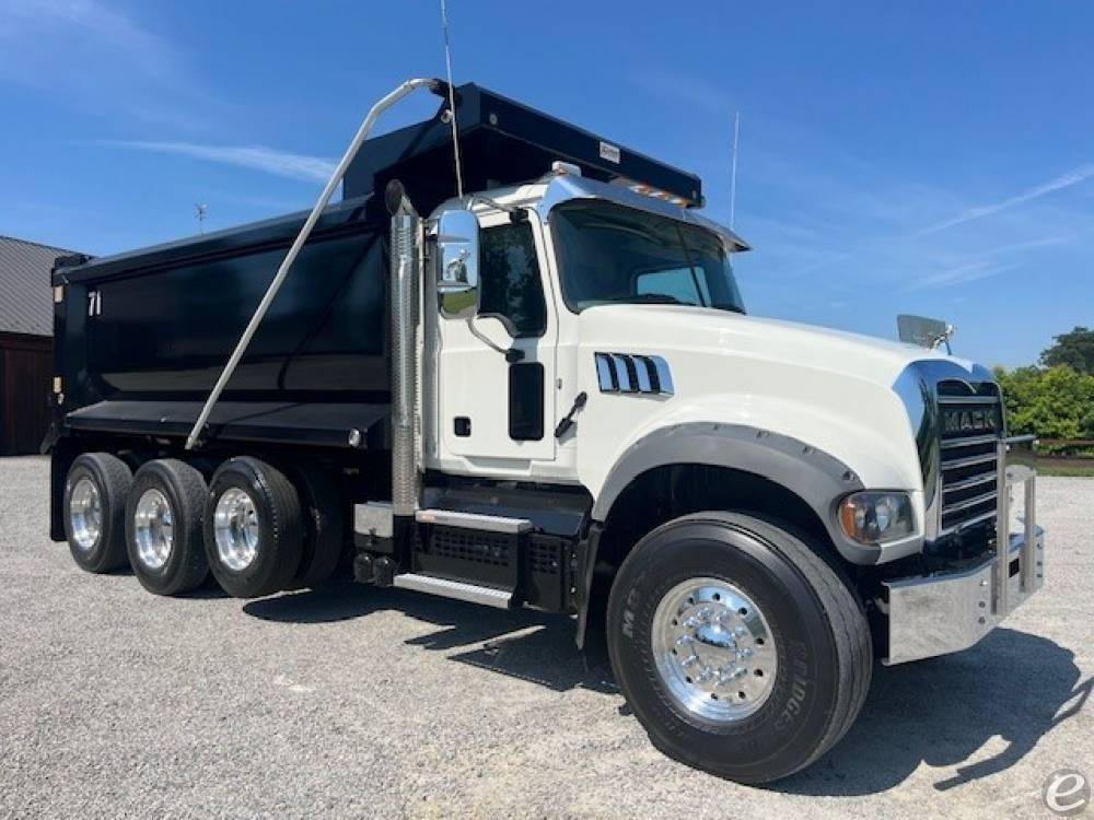 2022 Mack GRANITE 64FR