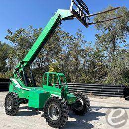 2014 JLG SKY TRAK 8042