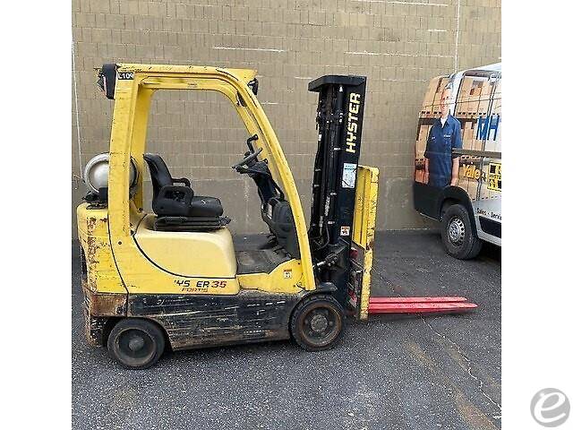 2017 Hyster S35FT