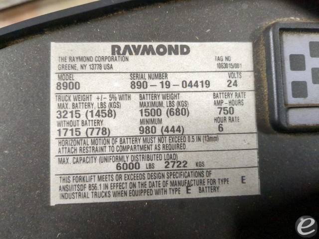 2019 Raymond 8900