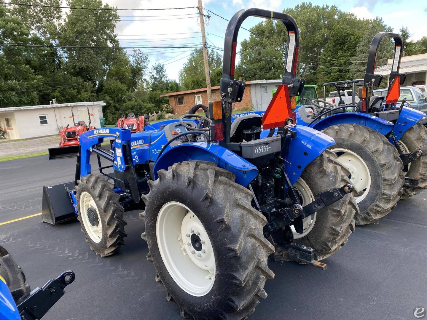 2023 New Holland WORKMASTER 60