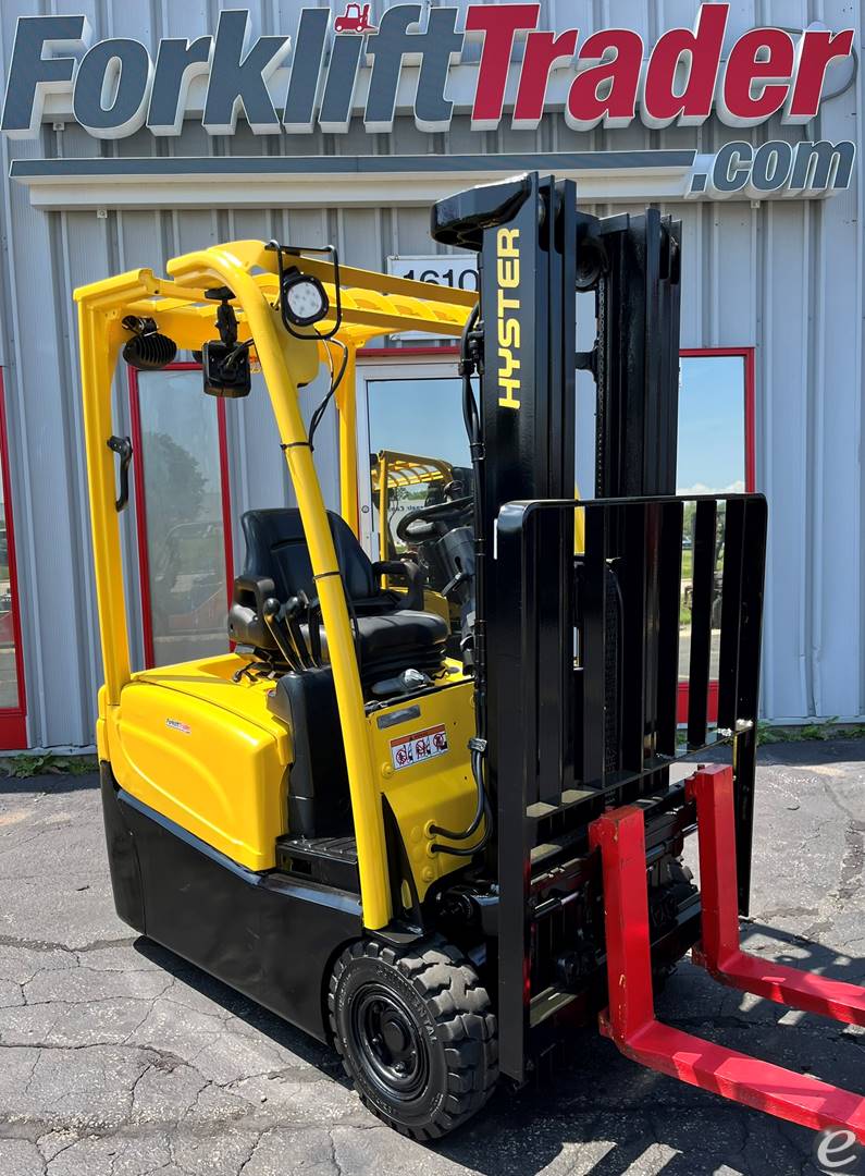 2016 Hyster J30XNT