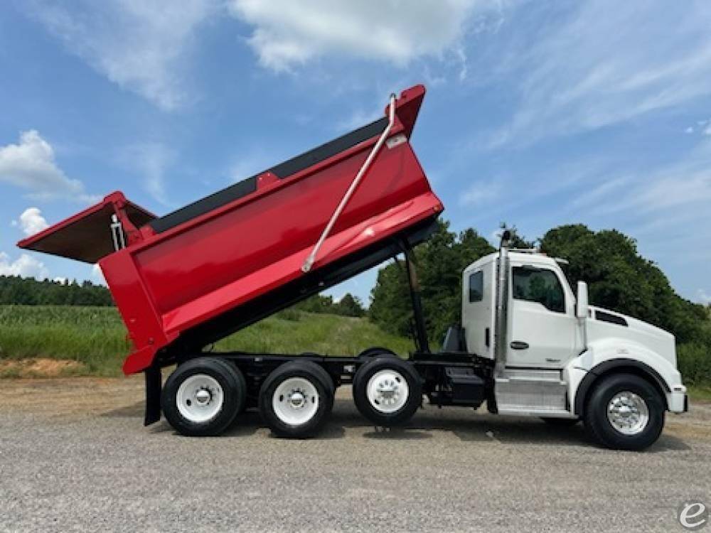 2017 Kenworth T880