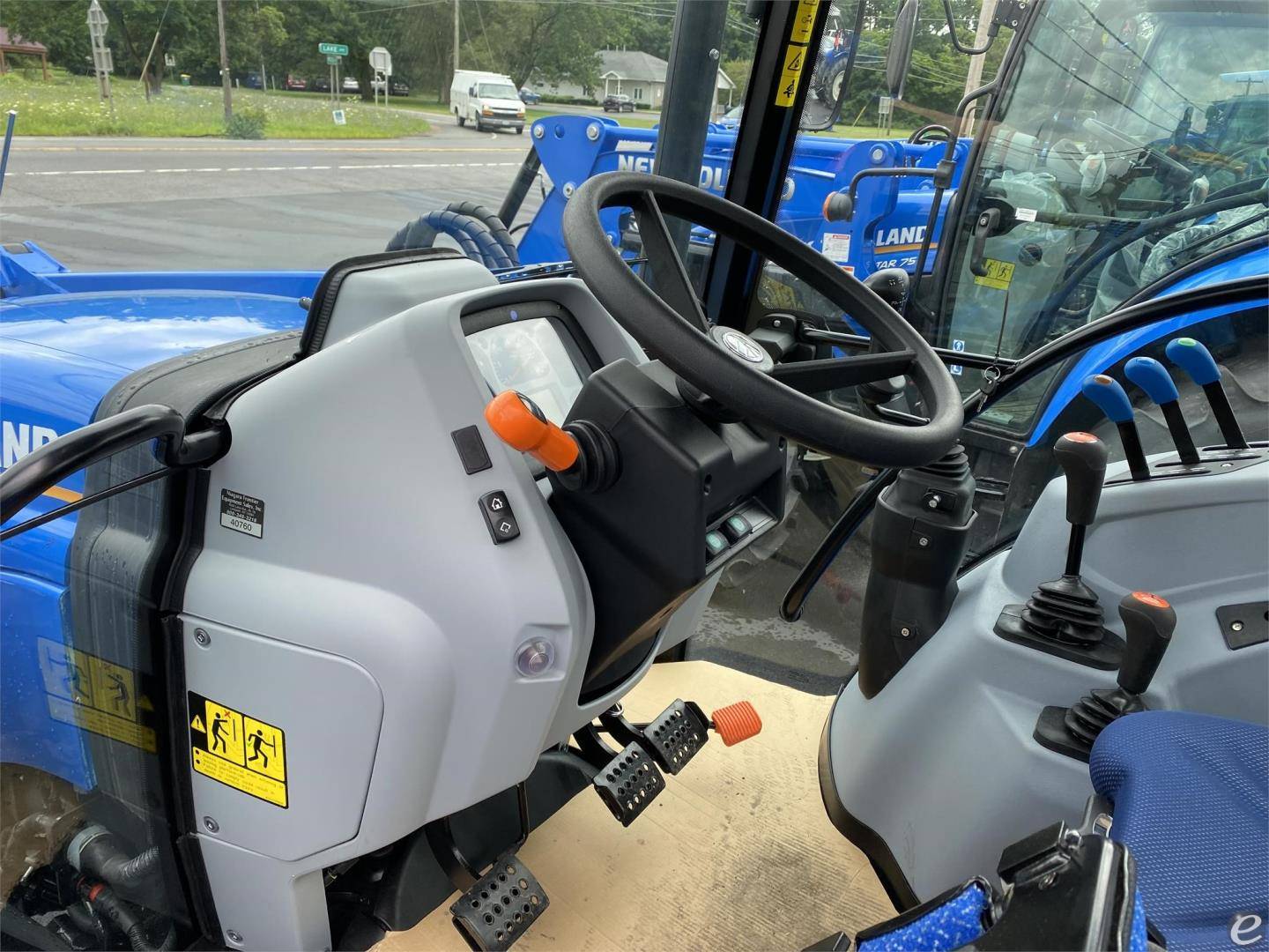 2024 New Holland WORKMASTER 75