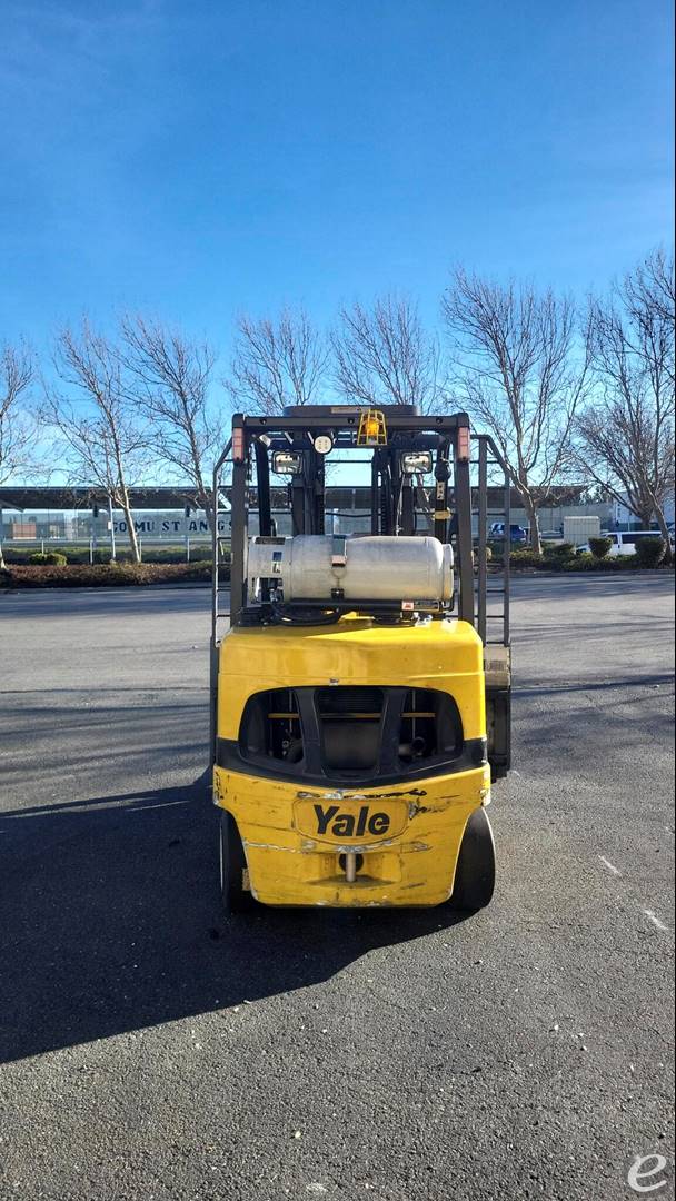 2017 Yale GCO80VX