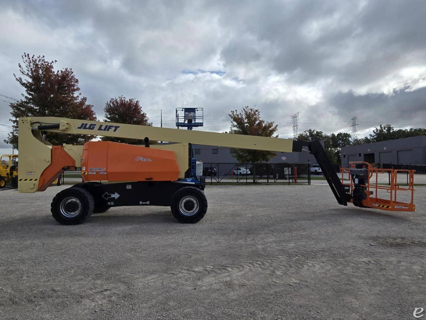 2013 JLG 800AJ