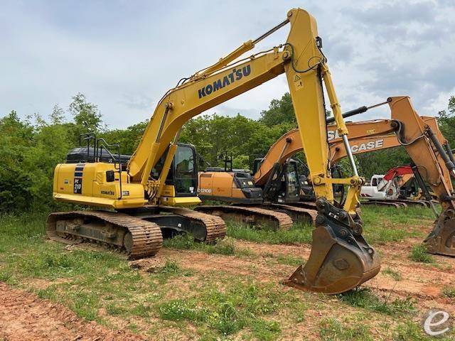 2022 Komatsu PC210 LC-11