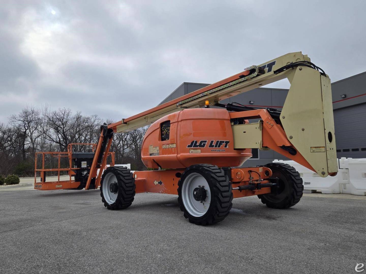 2015 JLG 600AJ