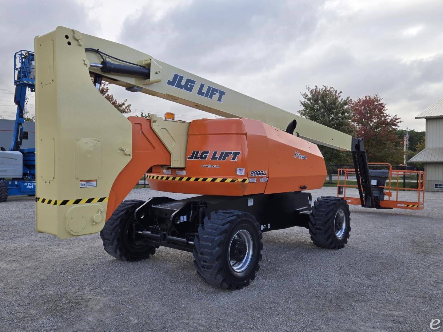 2013 JLG 800AJ