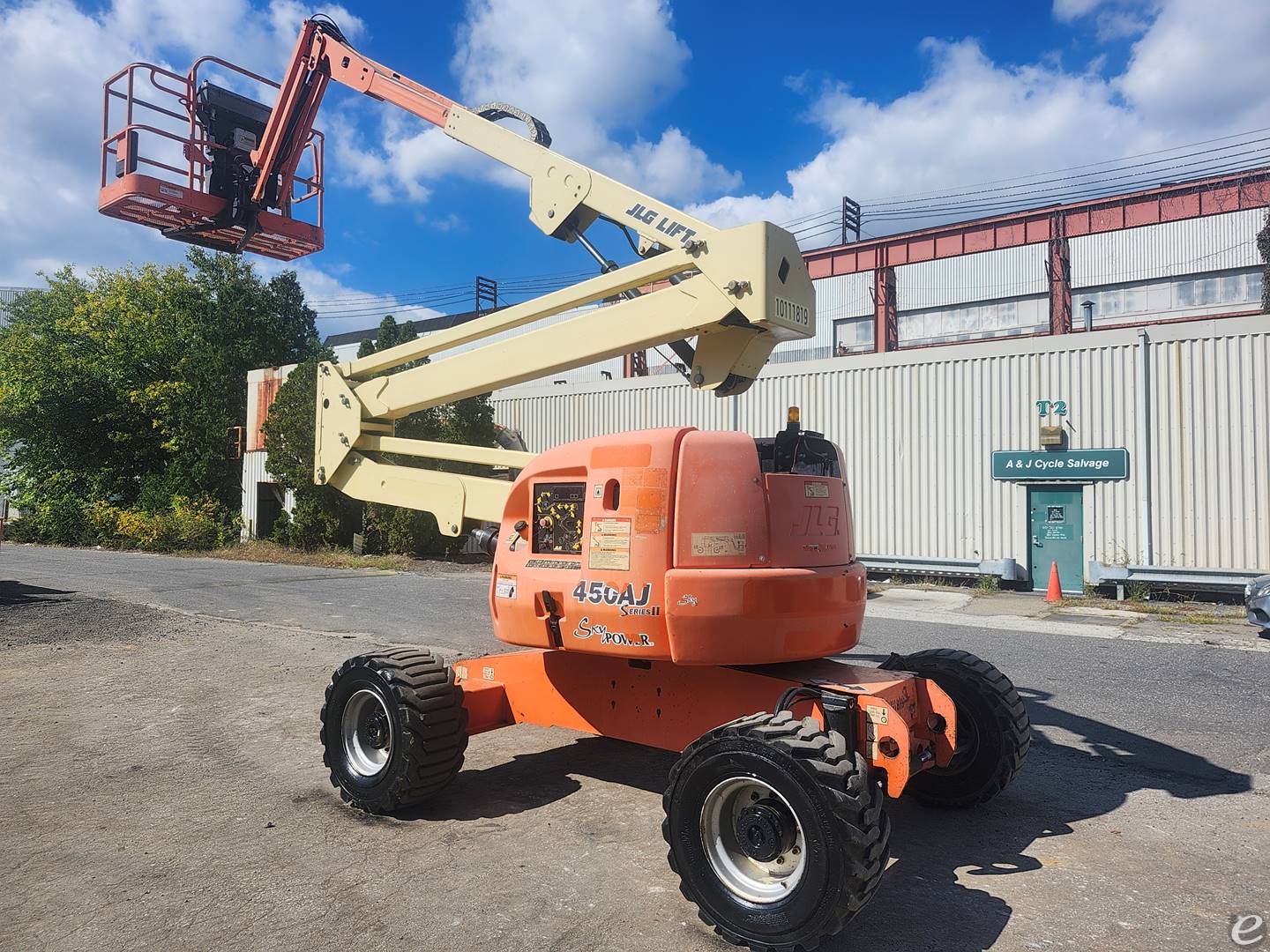 2013 JLG 450AJ