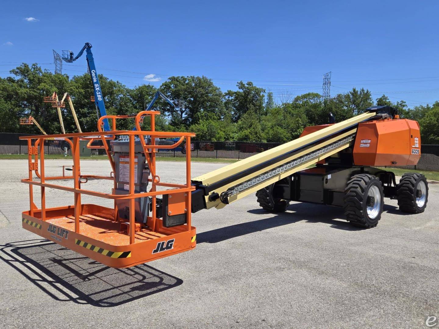 2013 JLG 600S