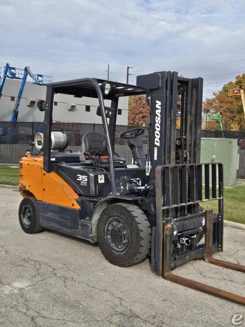 2020 Doosan G35S-7