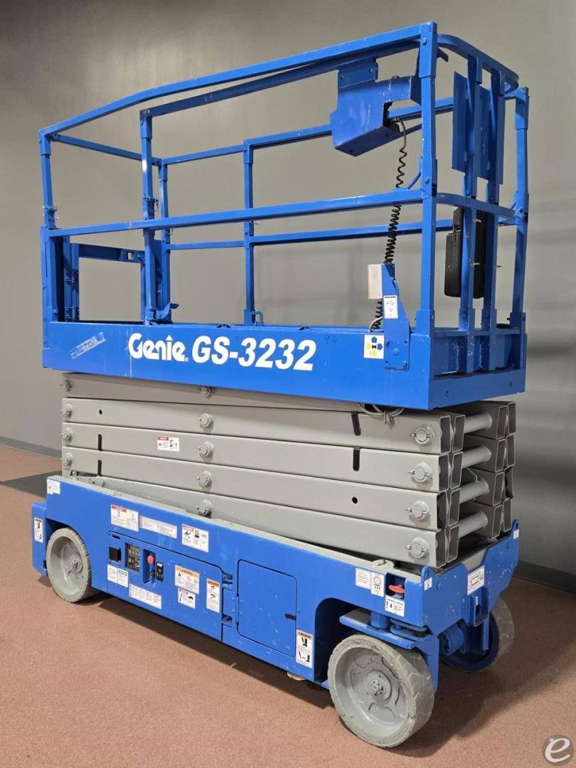 2015 Genie GS3232