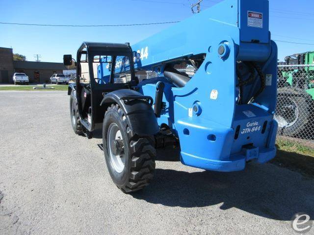 2015 Genie GTH844