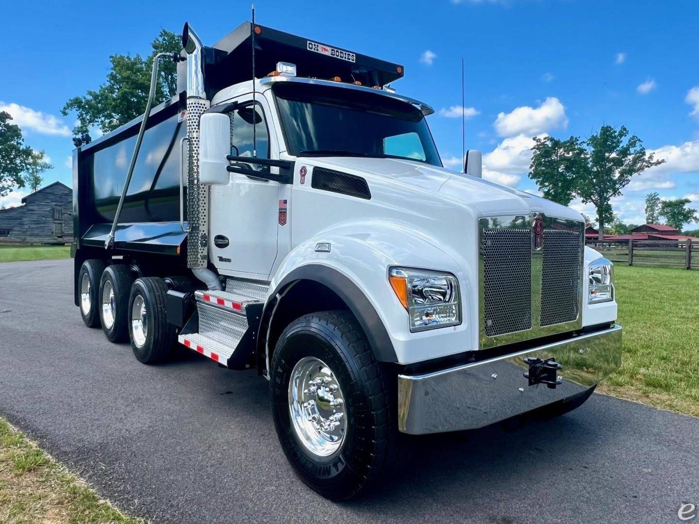 2023 Kenworth T880S