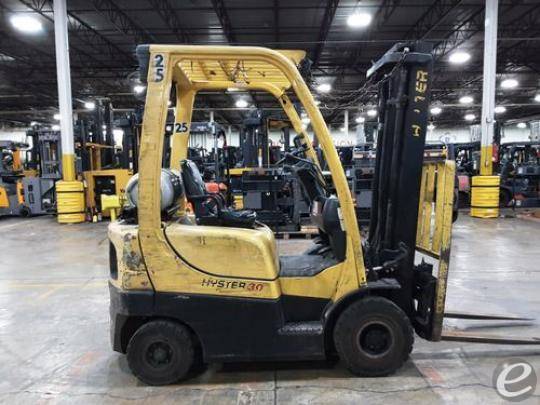 2017 Hyster H30FT