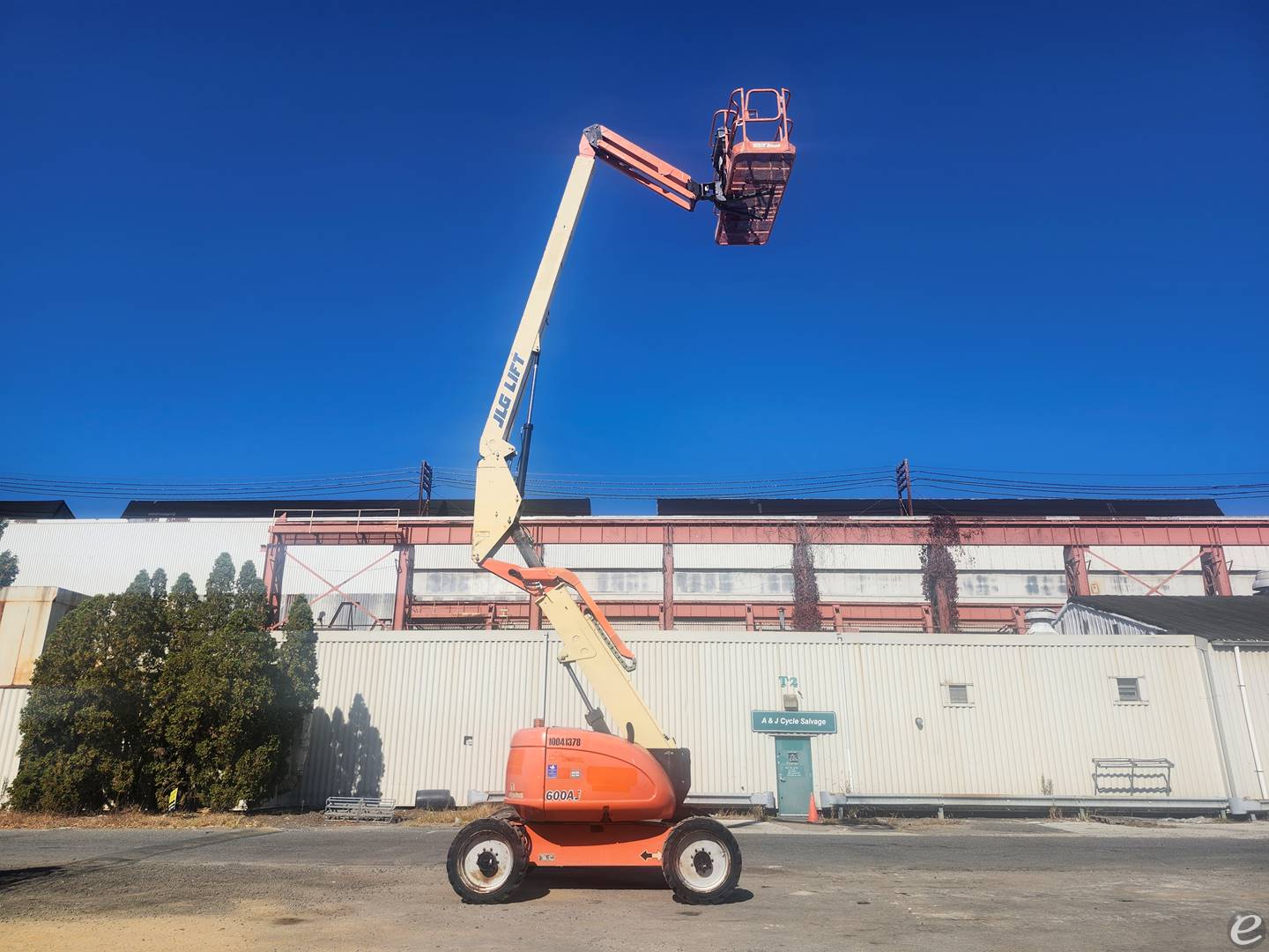 2012 JLG 600AJ