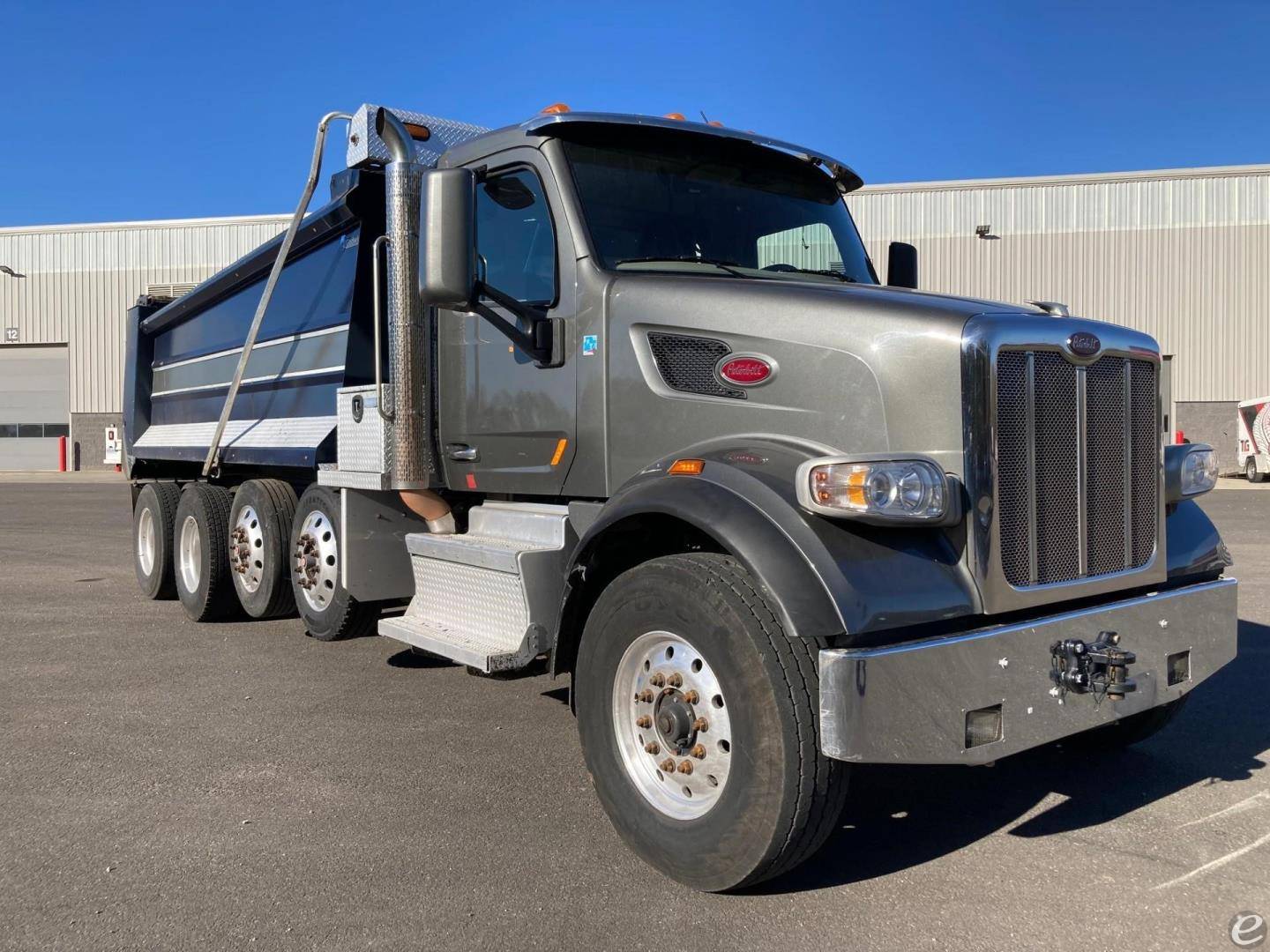 2021 Peterbilt 567