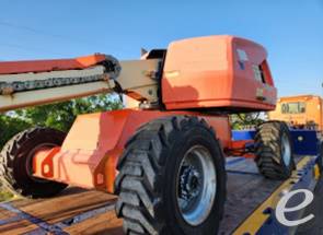 2015 JLG 400S