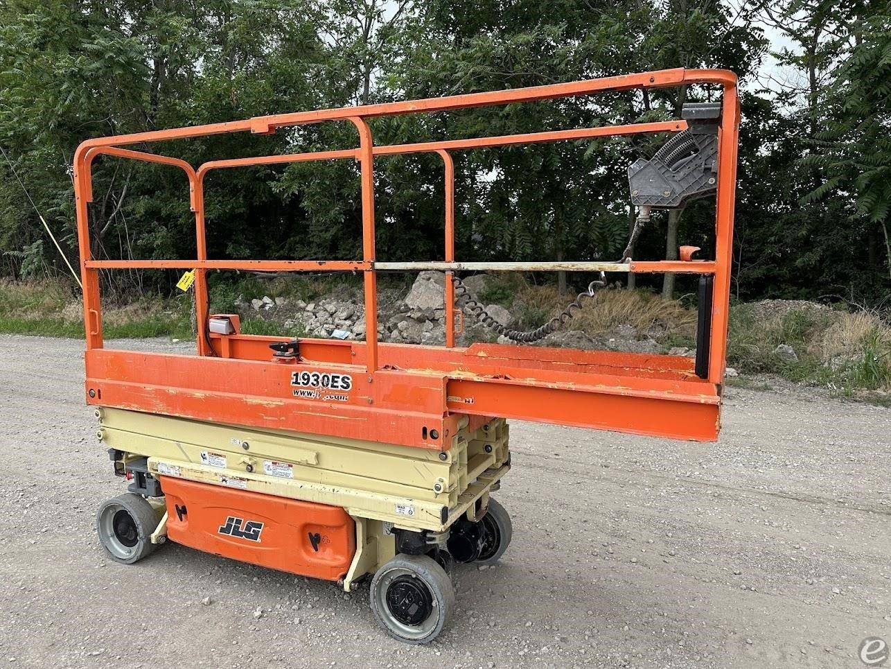 2015 JLG 1930ES