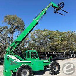 2014 JLG SKY TRAK 8042